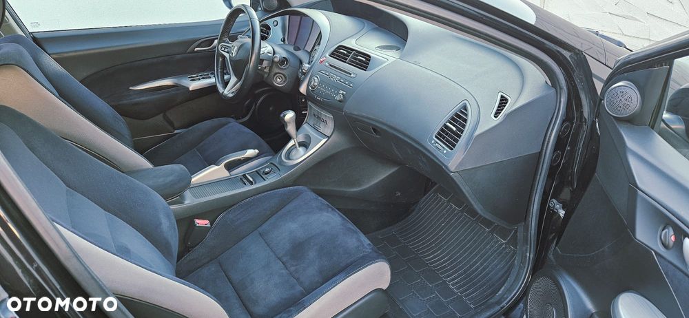 Honda Civic 1.8i-VTEC Sport - 6