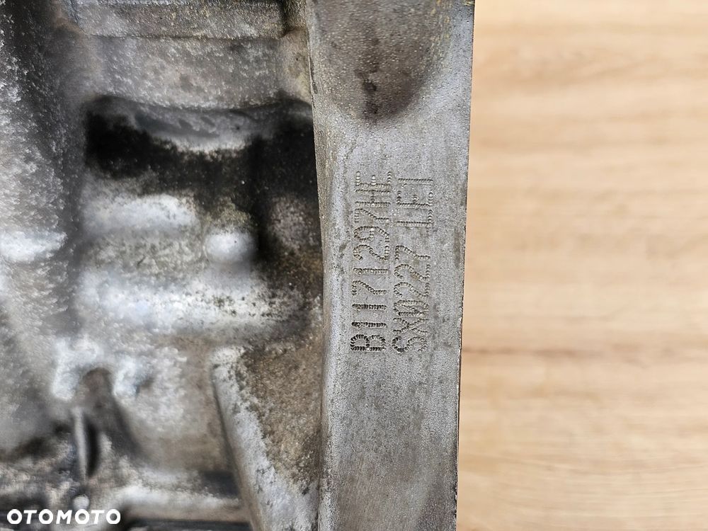 BLOK SILNIKA OPEL CORSA E ADAM 1.0 TURBO B10XFT - 18