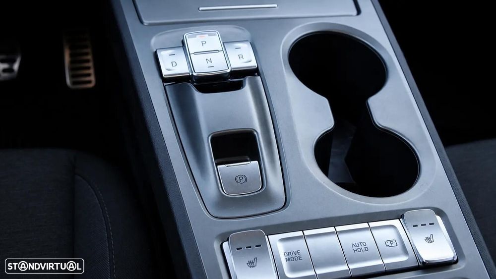 Hyundai Kauai 64 kWh Vanguard — fotografia 18