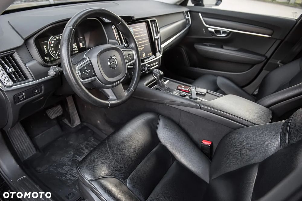 Volvo V90 - 15