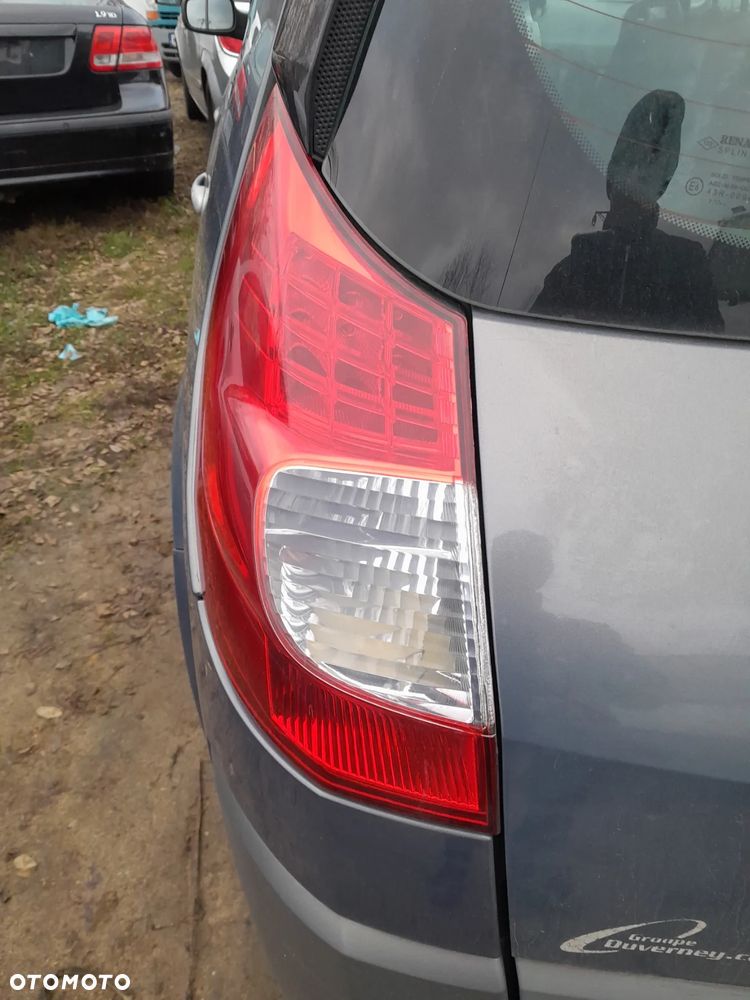 Lampa tylna lewa RENAULT Grand Scenic II lift 06-09r. Europa - 5