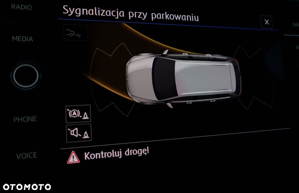 Volkswagen Golf Variant 1.5 TSI BMT Highline - 24