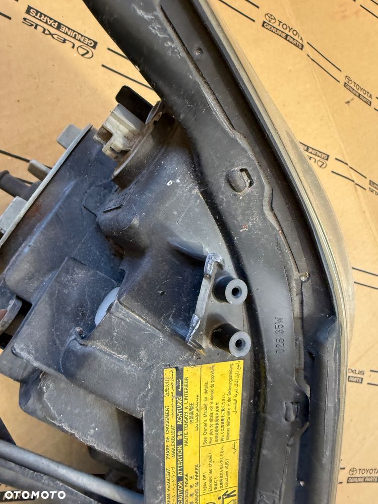 Lampa przednia prawa, lewa Lexus RX400h ANG 03-09r. - 8