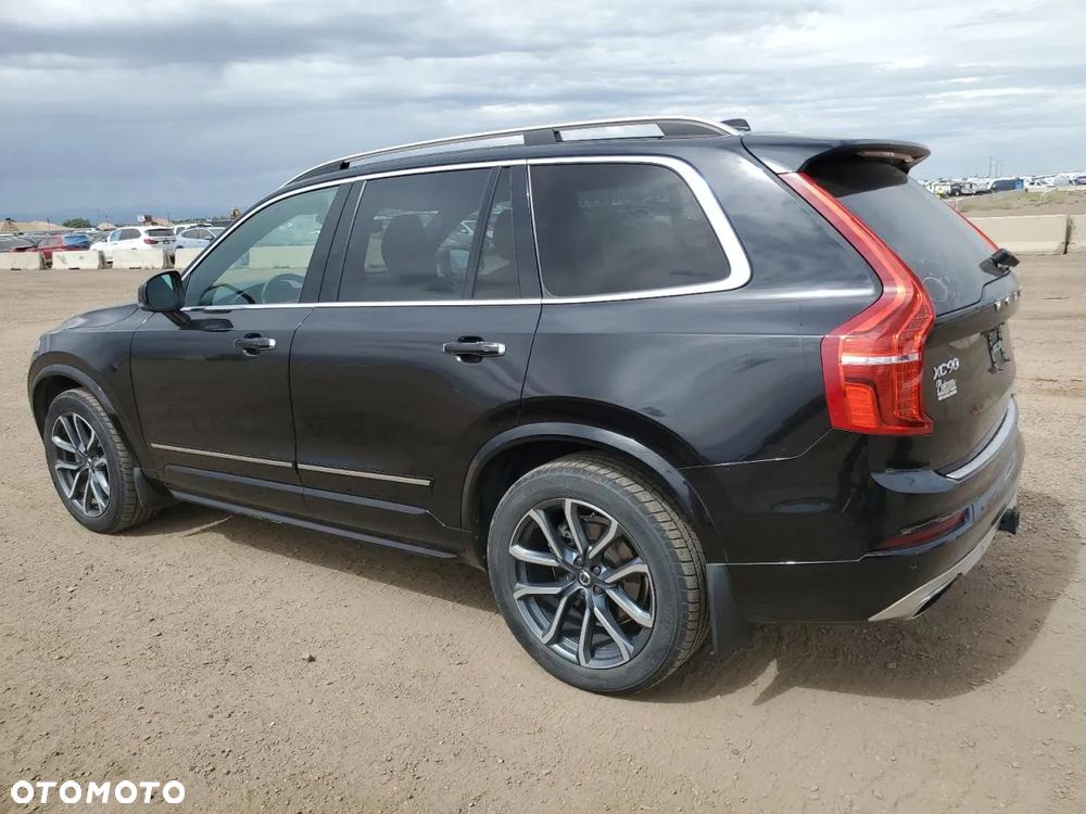 Volvo XC 90 - 2