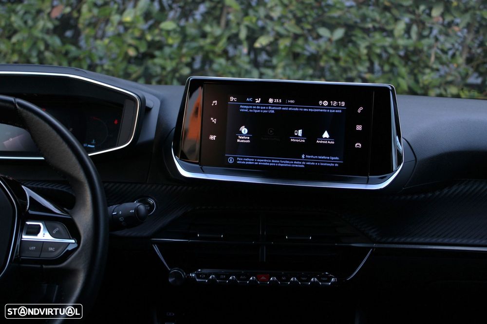 Peugeot 2008 1.2 PureTech Allure Pack - 6