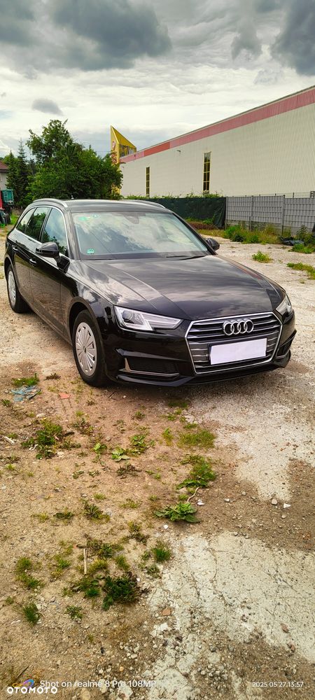 Audi A4 Avant - 9