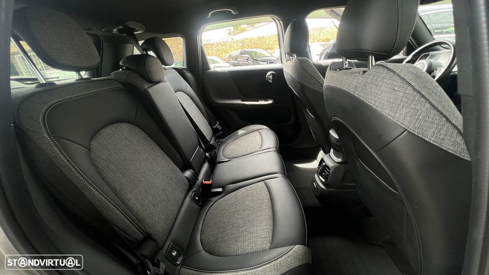 MINI Countryman Cooper D Premium First Classic Auto - 12