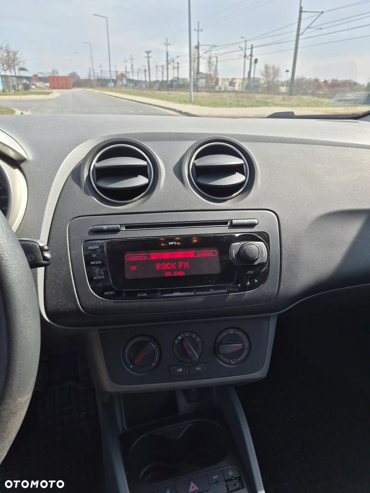 Seat Ibiza SC 1.4 16V Entry - 23