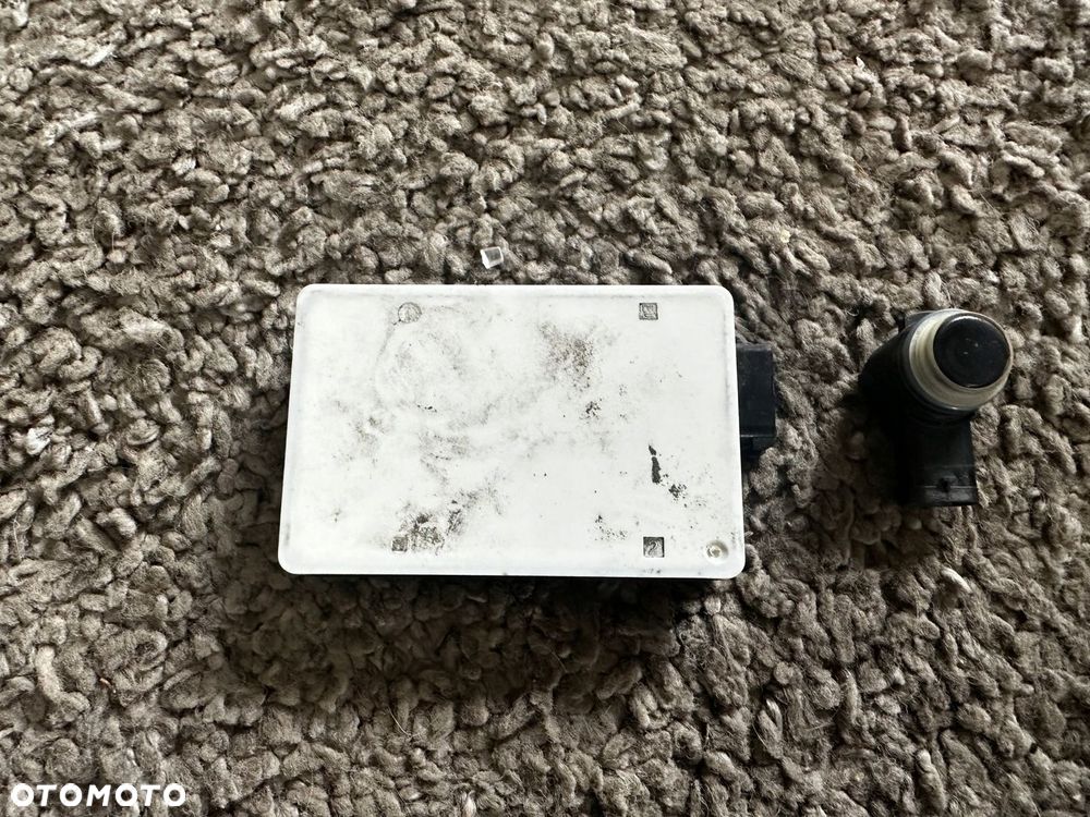 MERCEDES RADAR SENSOR DISTRONIC A0009052504 - 1