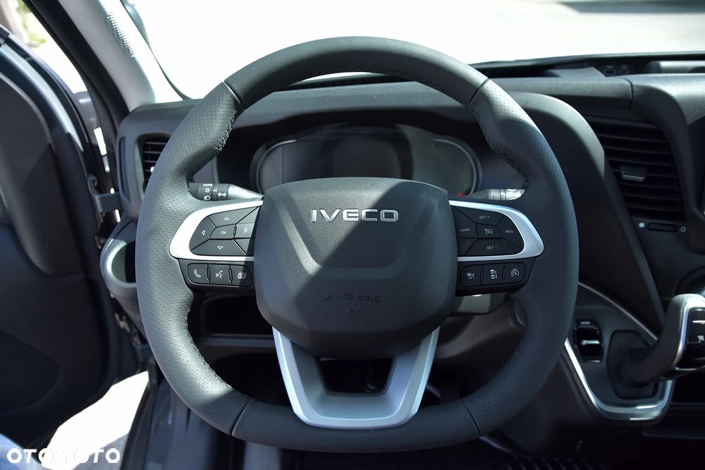 Iveco Daily 35S18HA8V 180km Furgon 12m3 - 14