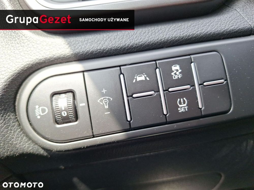 Kia XCeed 1.5 T-GDI M - 20