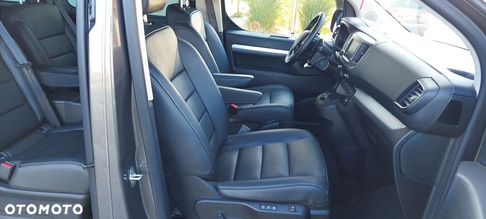 Toyota Proace Verso 2.0 D4-D Medium VIP - 26