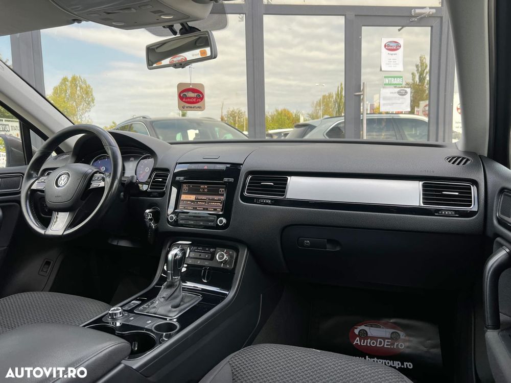 Volkswagen Touareg - 6