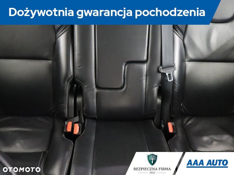 Volvo XC 90 - 12