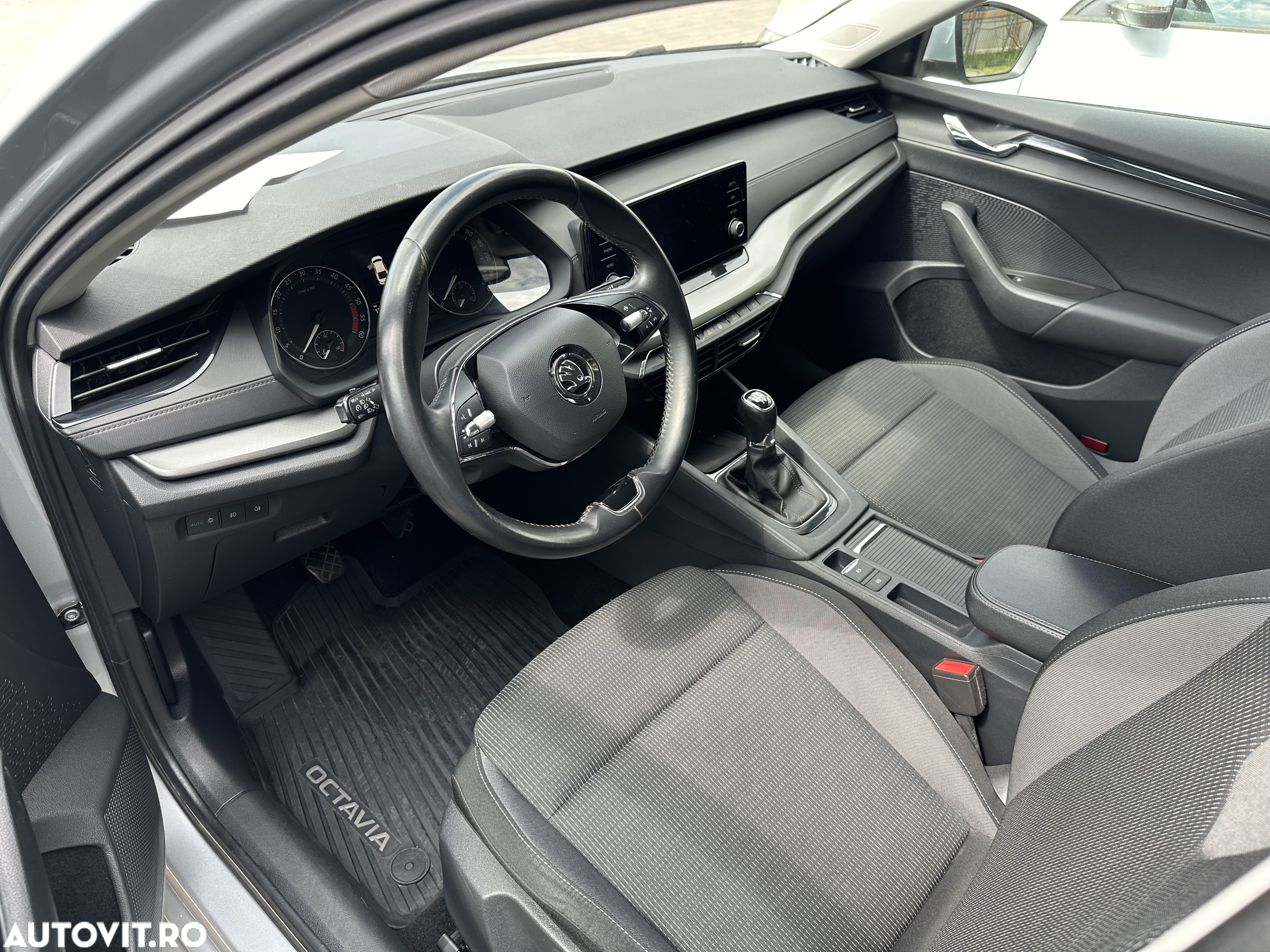 Skoda Octavia 2.0 TDI Style - 26