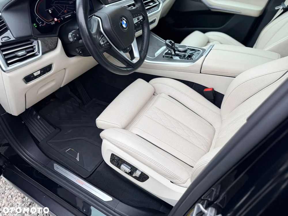 BMW X5 xDrive40i xLine - 34