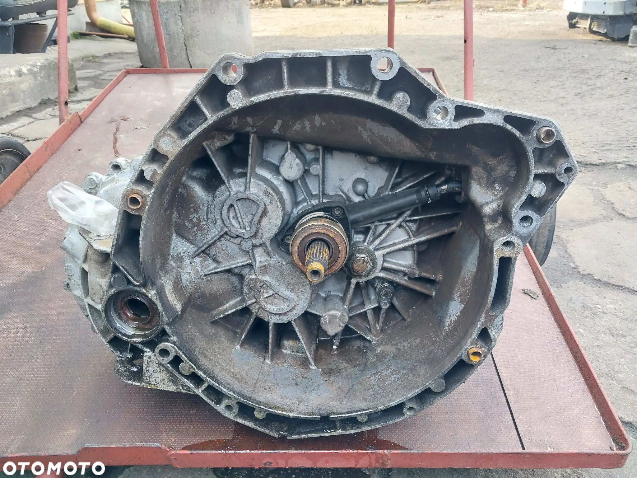 Skrzynia Biegów Renault Master Opel Movano PF1AA009 PF1 009 Uszkodzona na części 2.2 dci 2.5 DCI - 2