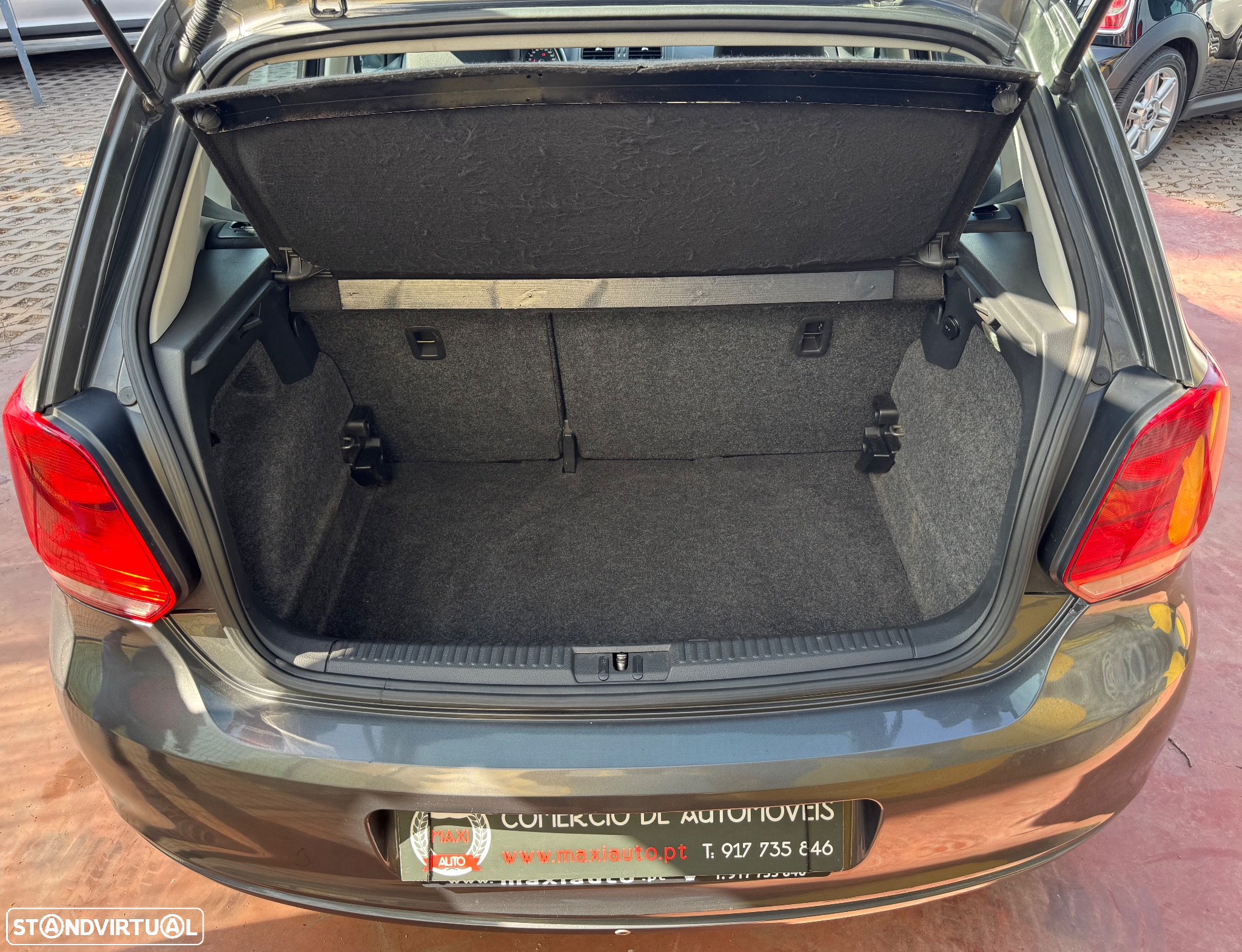 VW Polo 1.6 TDI Confortline - 19