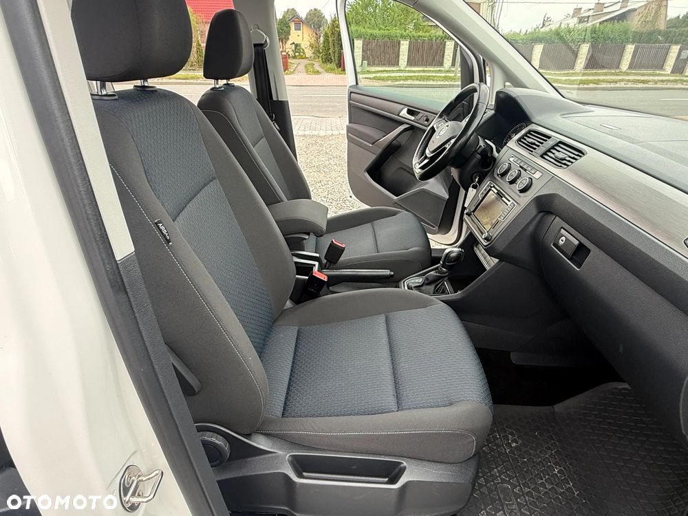 Volkswagen Caddy Maxi 2.0 TDI Highline DSG - 22