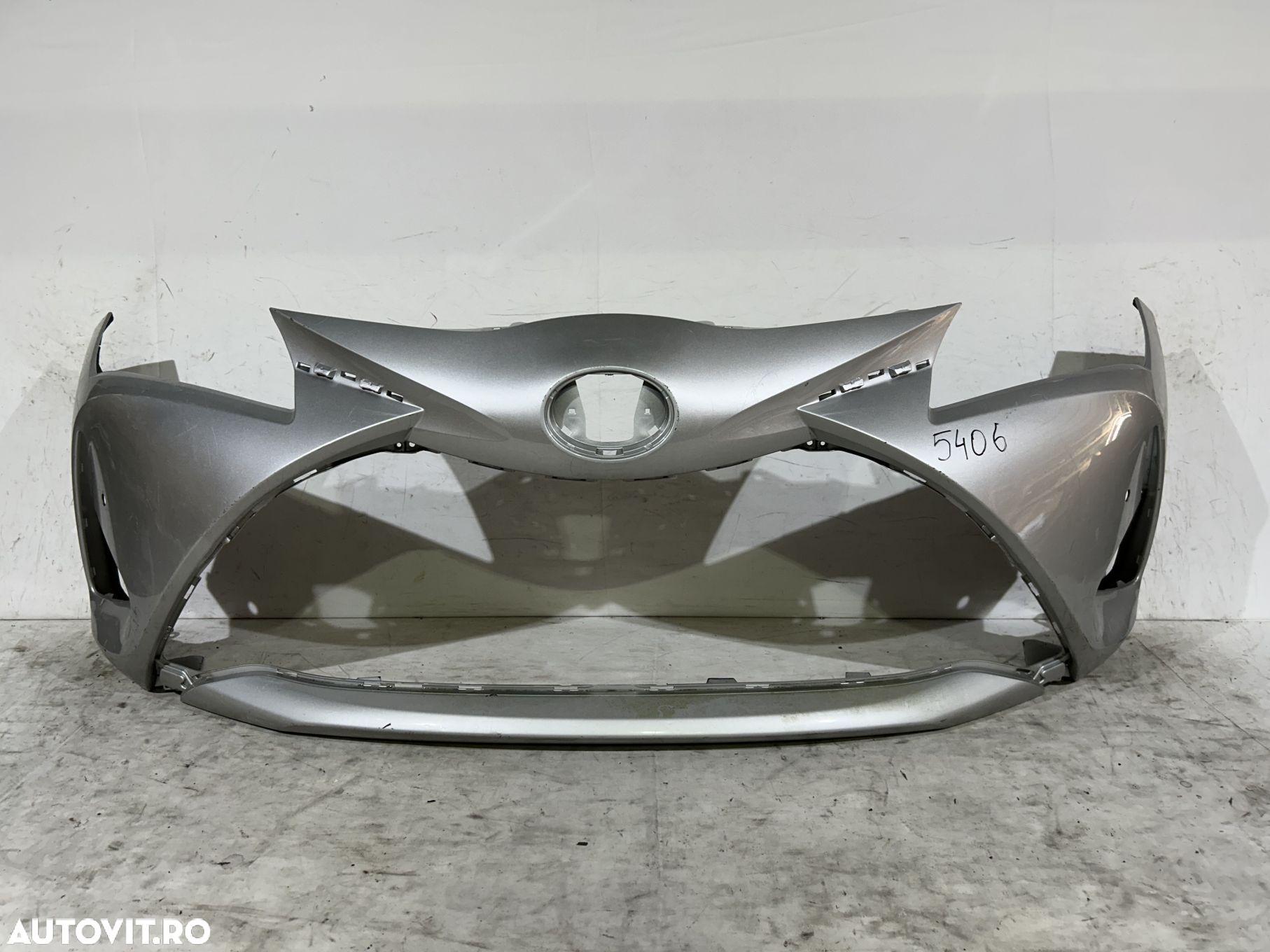 Bara fata Toyota Yaris 3 facelift, 2017, 2018, 2019, cod origine OE 52119-0DA40. - 1