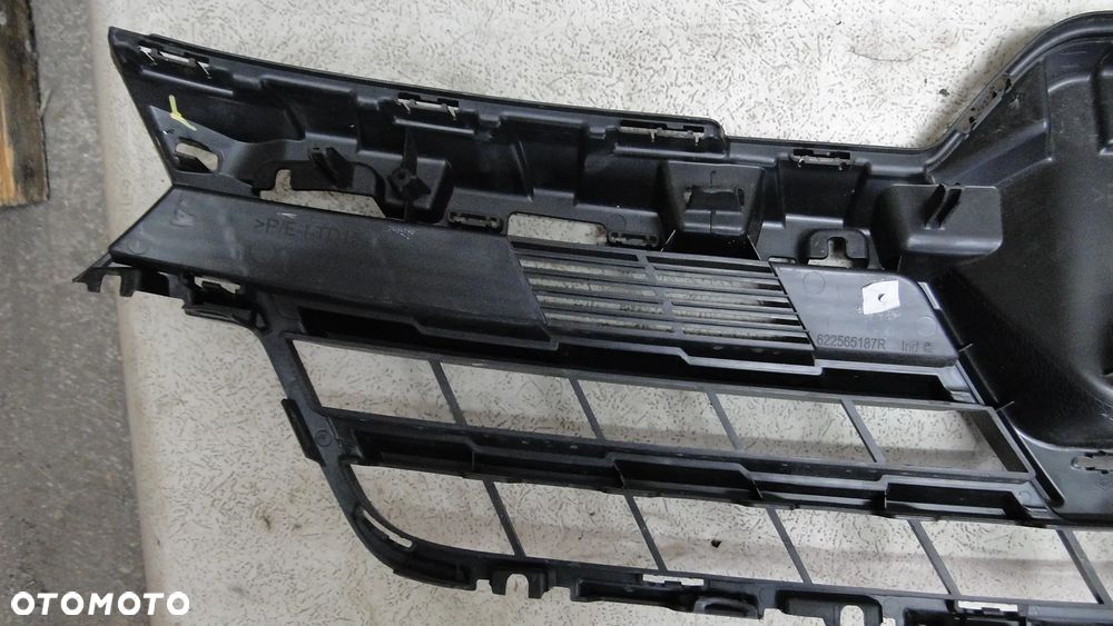 RENAULT EXPRESS ATRAPA GRILL 21-23r - 8
