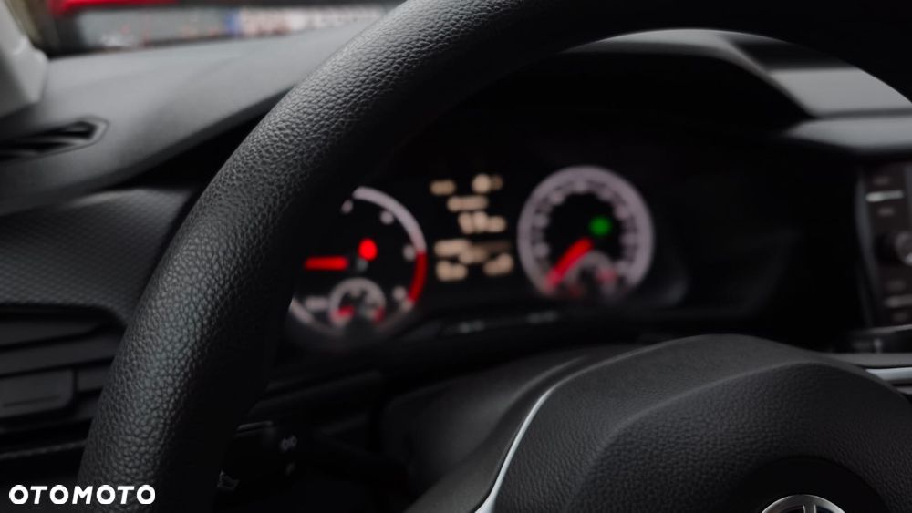 Volkswagen T-Cross 1.6 TDI SCR DSG Life - 8