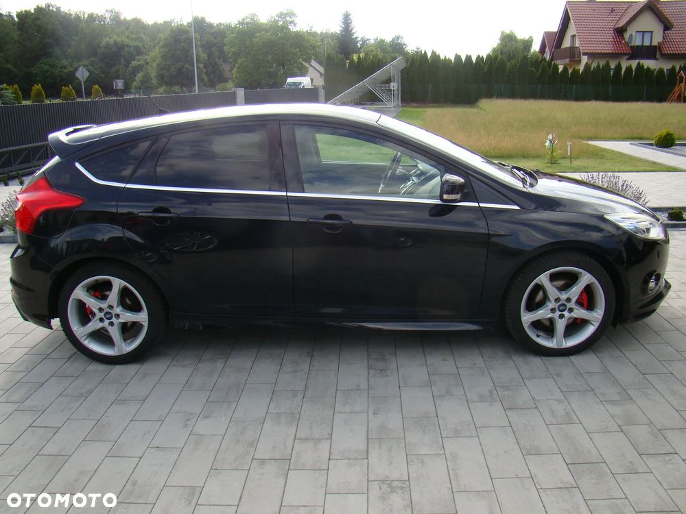 Ford Focus 2.0 TDCi Titanium - 13