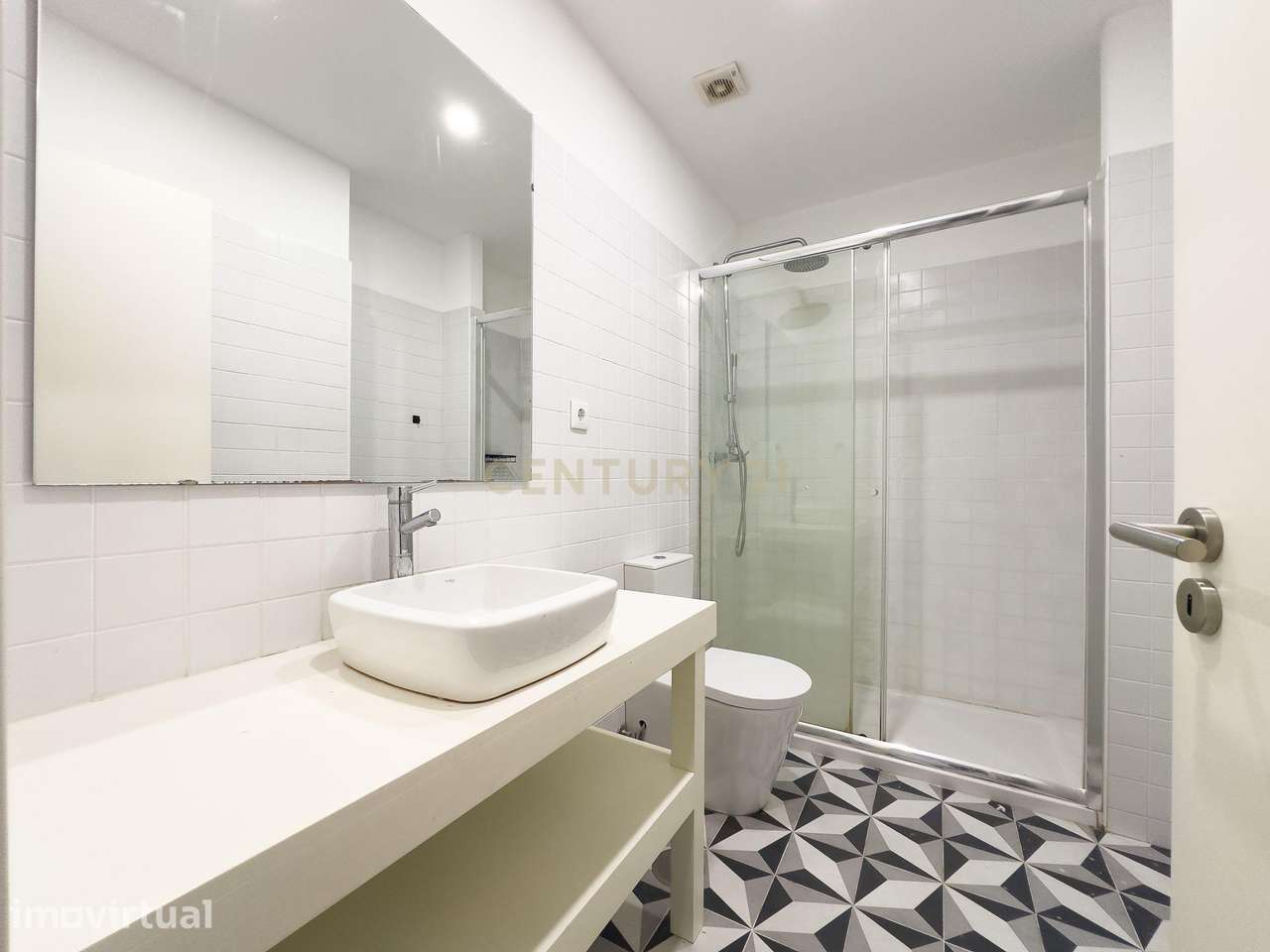 Apartamento T1 - Grande imagem: 4/17