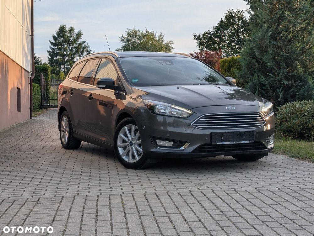 Ford Focus - 1