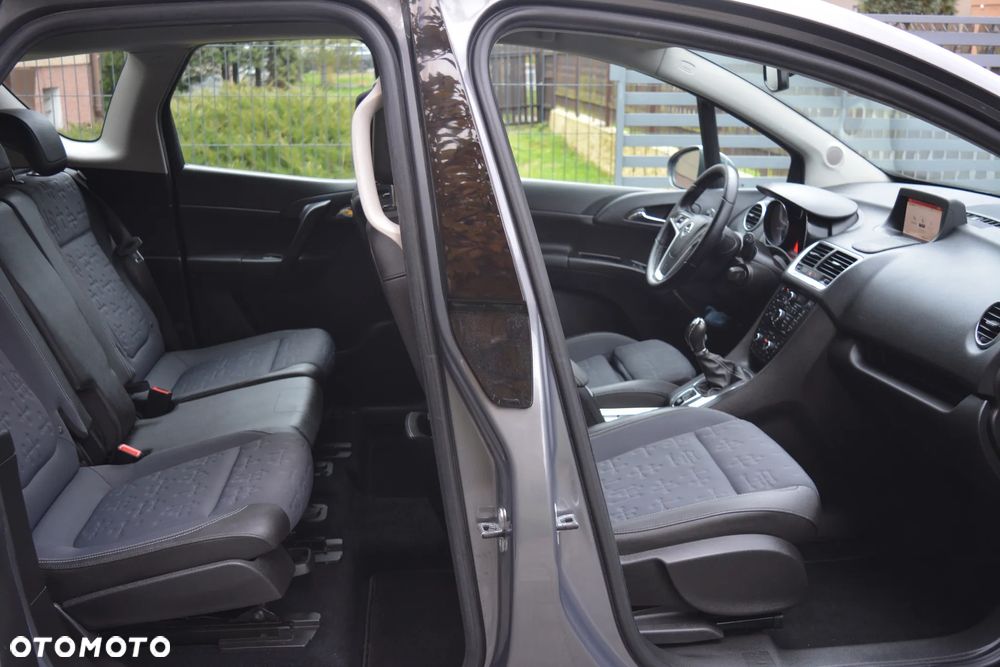Opel Meriva 1.4 T Cosmo - 12