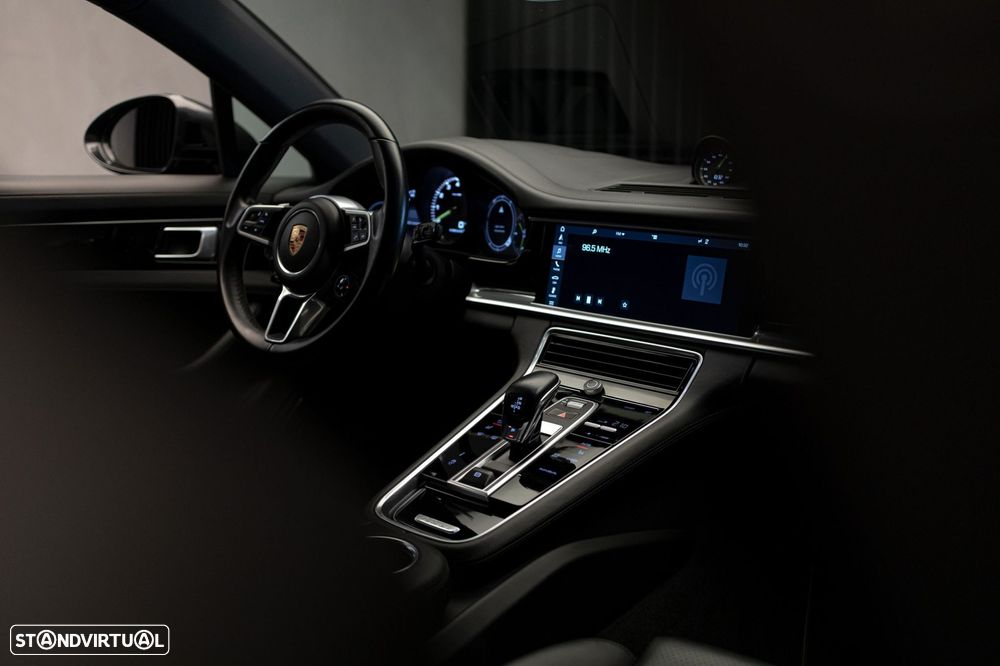 Porsche Panamera Sport Turismo 4 E-Hybrid Edition 10 Anos - 5