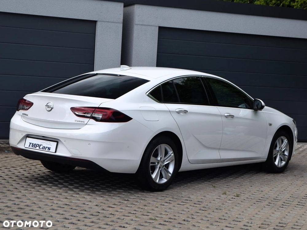 Opel Insignia 1.5 T Elite S&S - 26