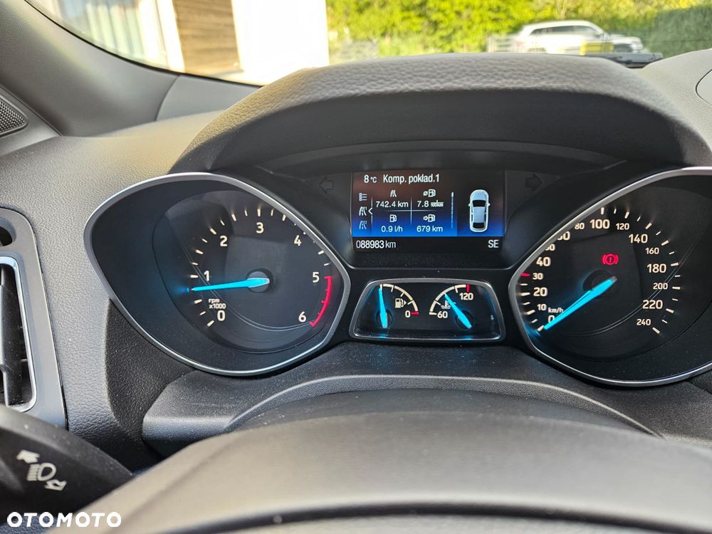 Ford Kuga 2.0 TDCi 4x4 ST-Line - 12