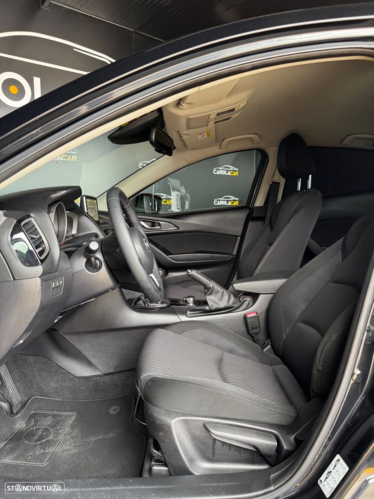 Mazda 3 Hatchback 1.5 Sky-G Evolve Navi - 7