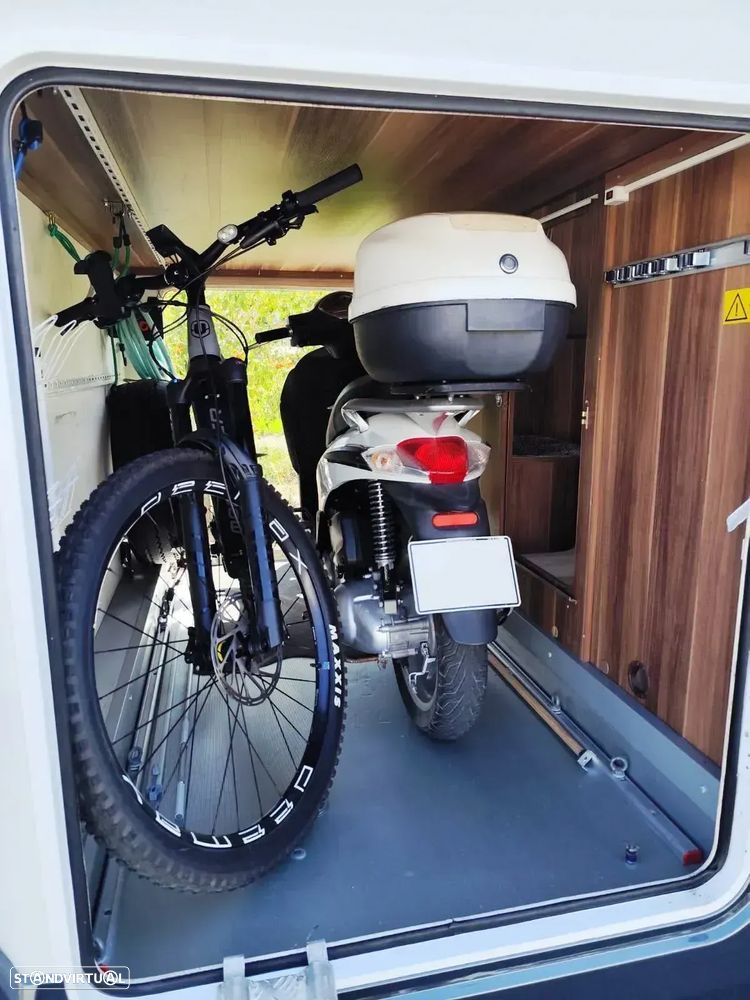 Roller Team Auto-Roller T-Line Magnifico Garage - 7