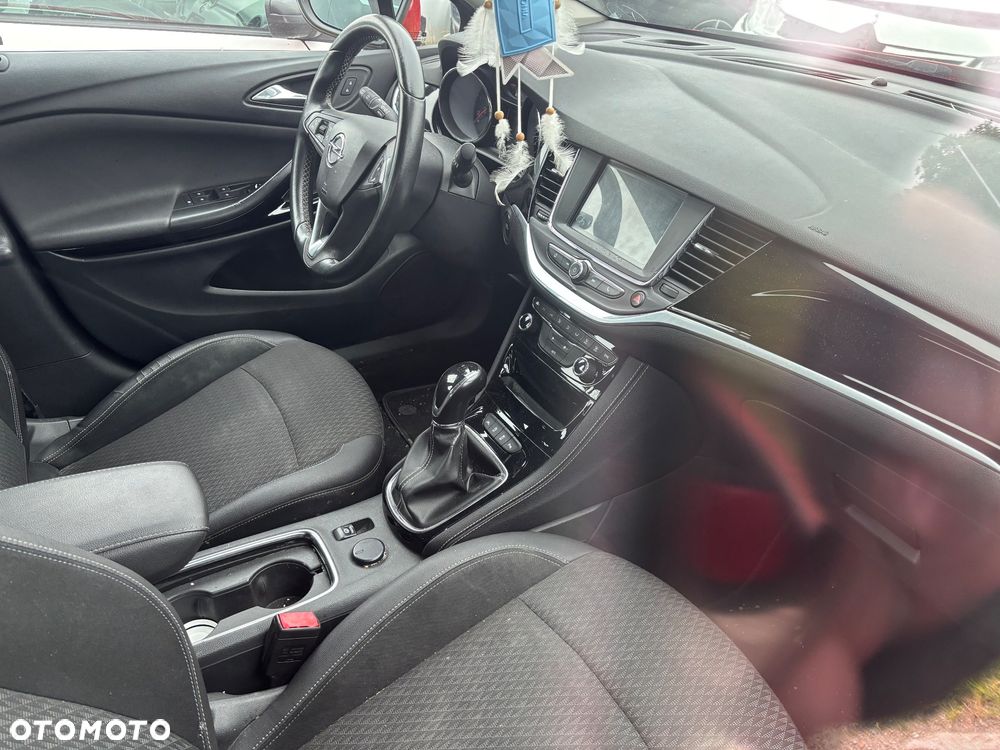Opel Astra IV 1.6 CDTI Cosmo - 8