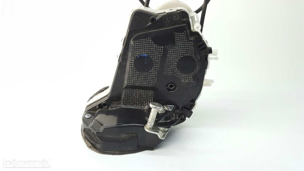 FECHADURA PORTA TRASEIRA DIREITA TOYOTA YARIS ACTIVE - 4