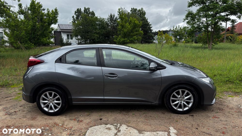 Honda Civic 1.4 Comfort - 11