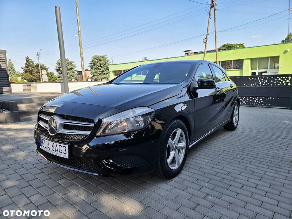 Mercedes-Benz Klasa A 180 7G-DCT Activity Edition - 3
