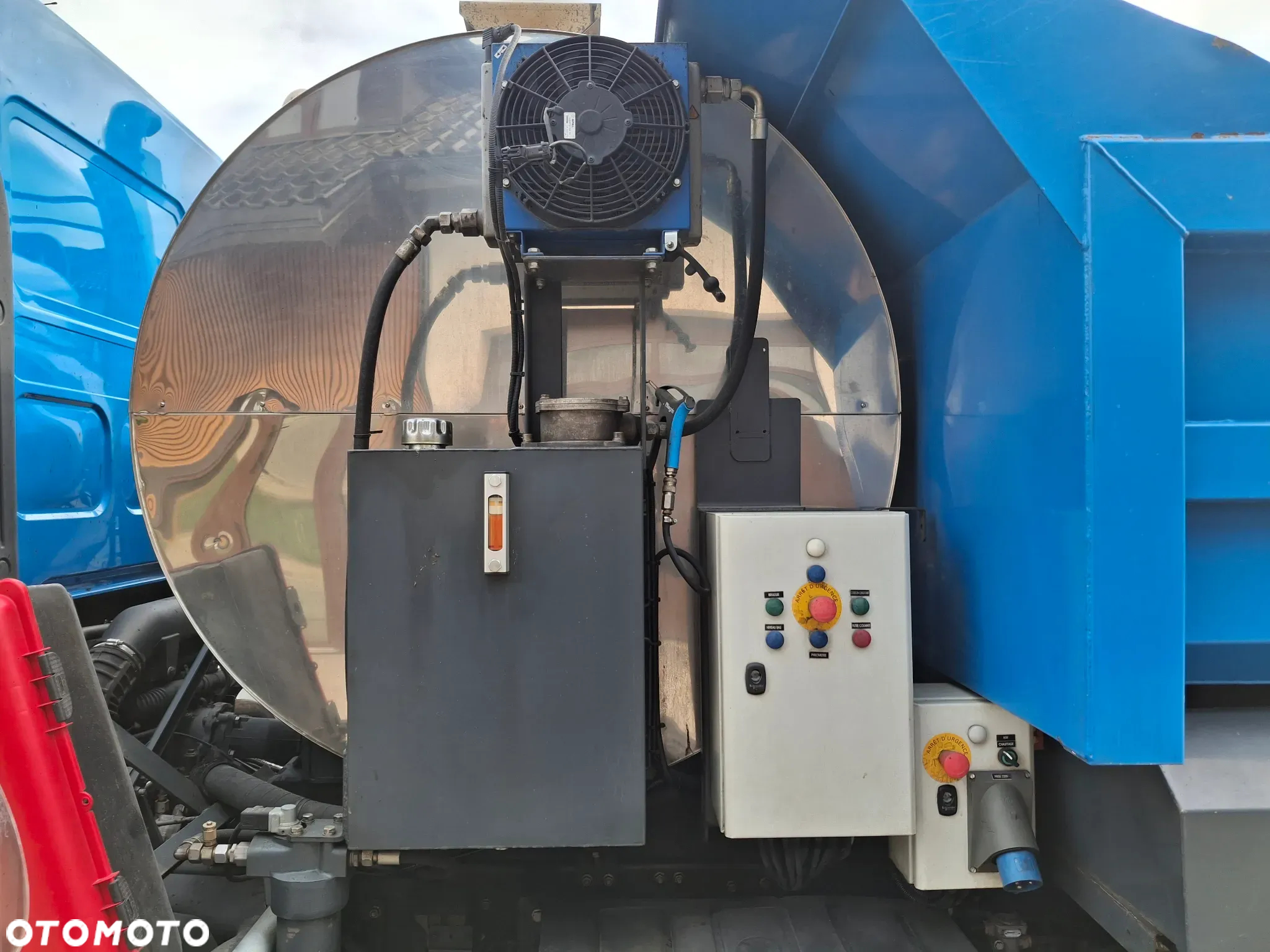 Renault D16 Skrapiarka CTP Constructeur Naprawa Asfaltu Rozsypywacz Grysu Wywrotka - 7