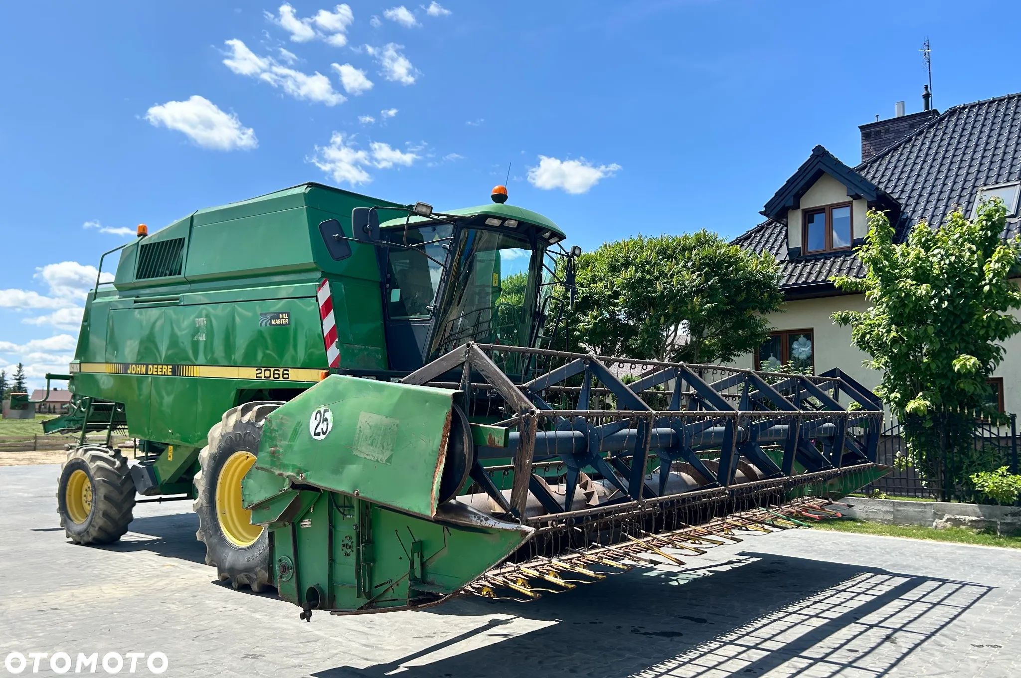 John Deere 2066 - 1