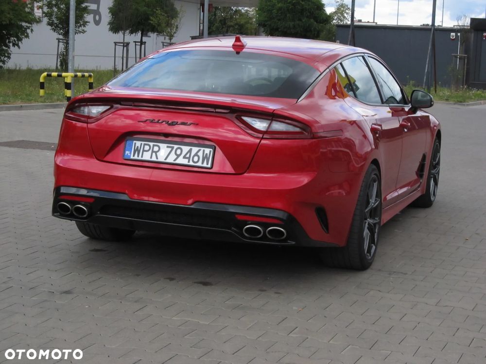 Kia Stinger - 23