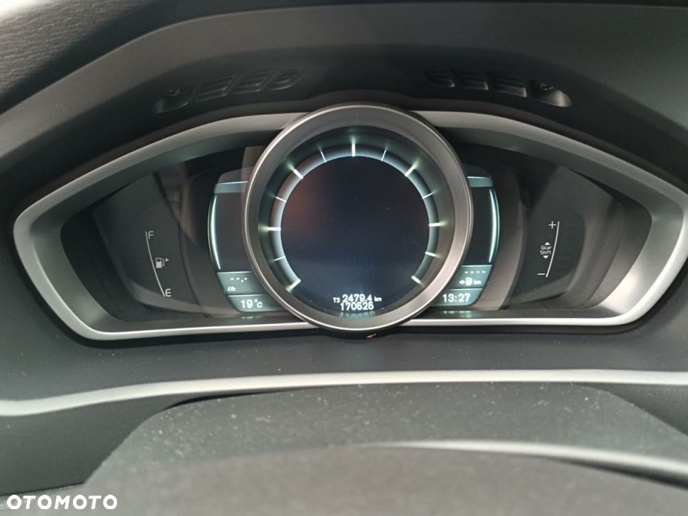 Volvo V40 - 30