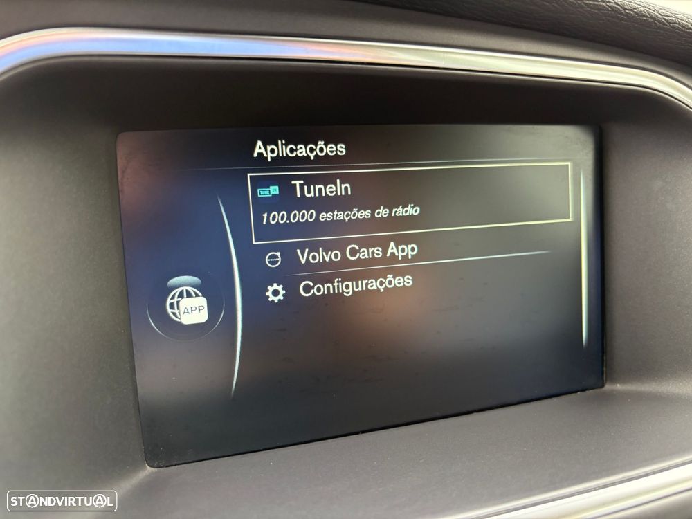Volvo V40 2.0 D2 Momentum Eco - 32