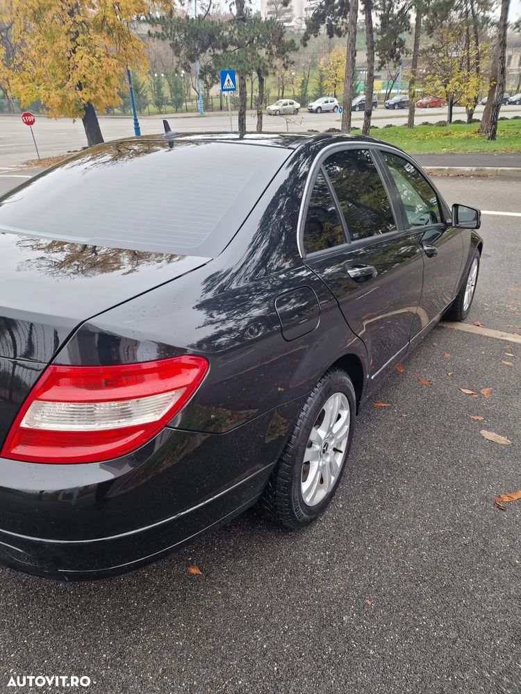 Mercedes-Benz C 200 CDI DPF - 9
