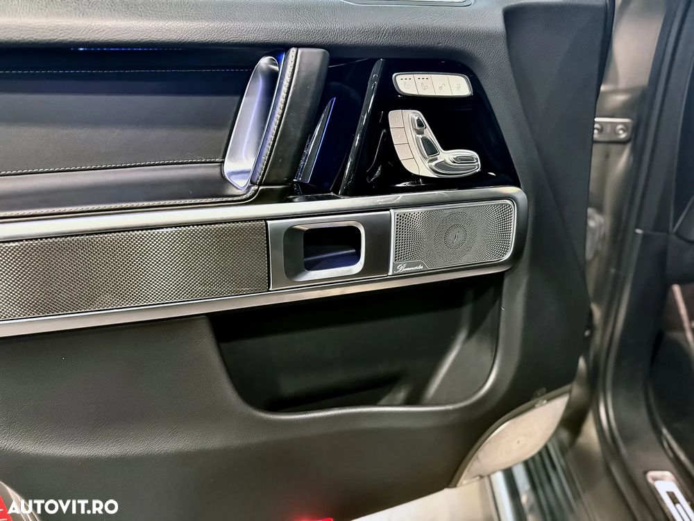 Mercedes-Benz G 500 9G-TRONIC AMG Line - 9