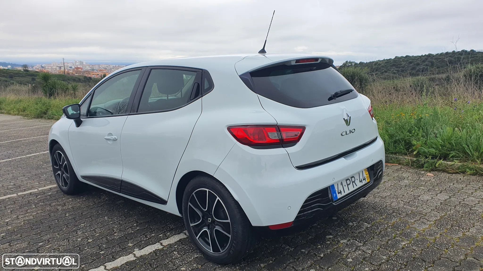 Renault Clio 0.9 TCE Dynamique S - 22
