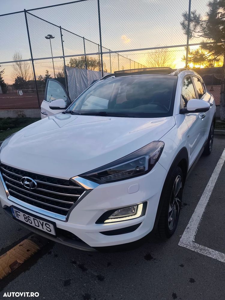 Hyundai Tucson 2.0 CRDI 4WD 8AT Premium - 39
