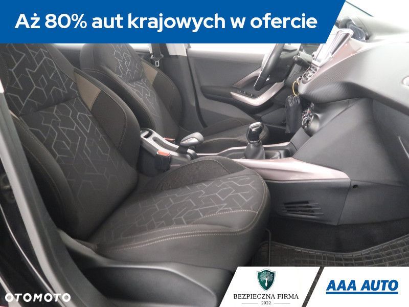 Peugeot 2008 - 11