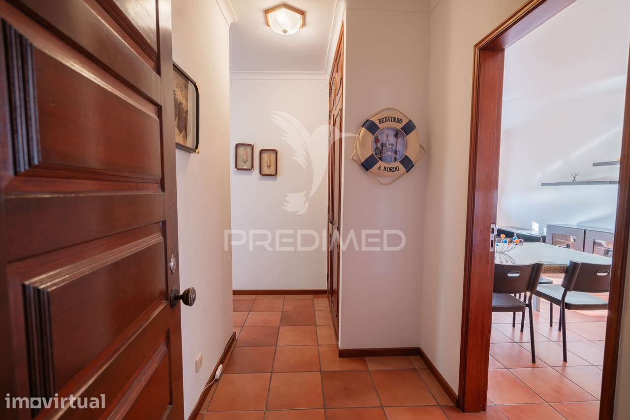 Apartamento T2 na Marginal da Nazaré - Grande imagem: 5/19